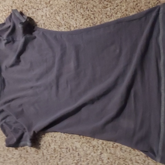 Grey t-shirt - Picture 4 of 5